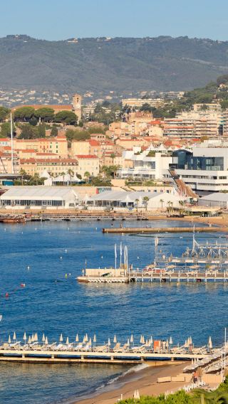 1-day tour to Palace of festivals and congresses of Cannes + Verdon Gorge + St. Michael the Archangel Church
