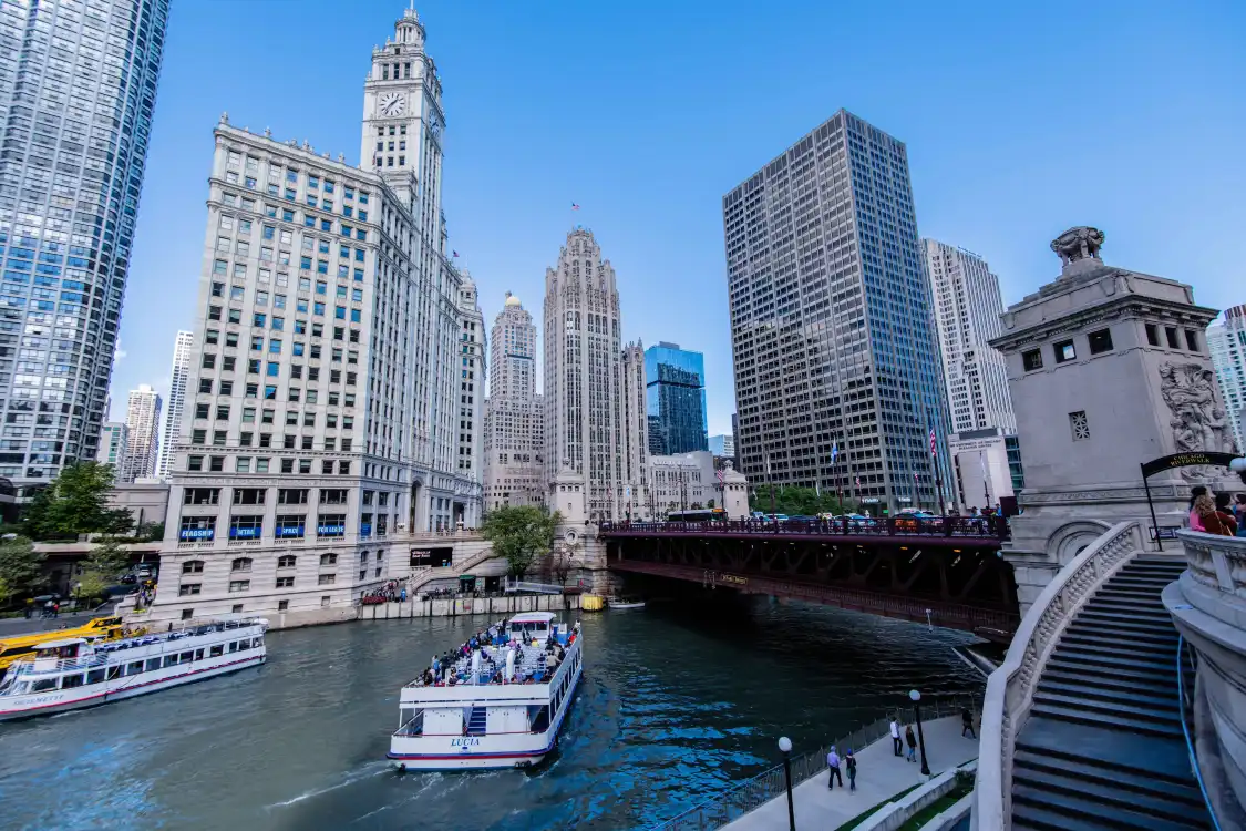 Hotels near Tribune Tower