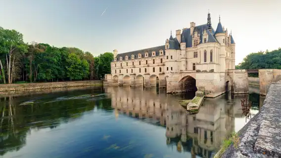 香波堡+舍農索城堡+舍韋尼城堡一日遊【巴黎來回丨含城堡門票】