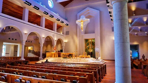 Basilica of the National Shrine of Mary, Queen of the Universe