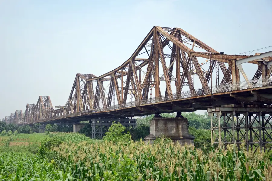 龍邊橋