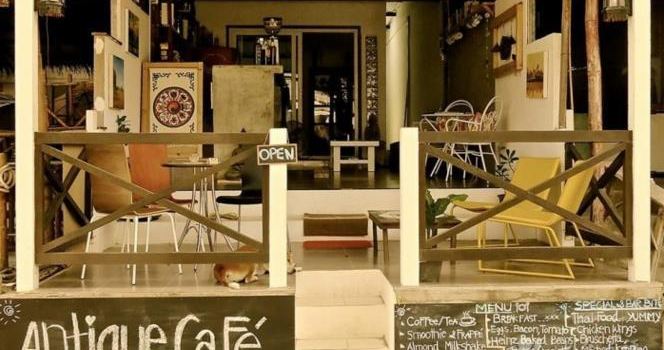 Antique Cafe