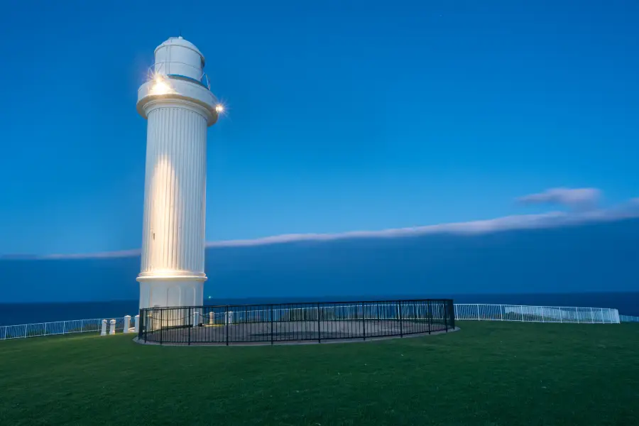 Wollongong Breakwater Lighthouse