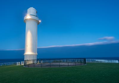 Wollongong Breakwater Lighthouse