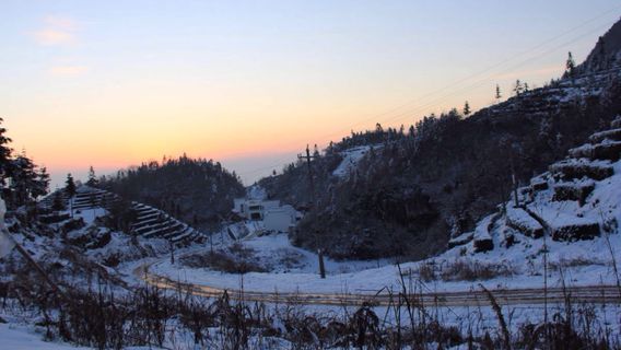 Changyang Wuzhua Temple