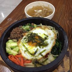 百年石锅饭(光明小区店) 여행 사진