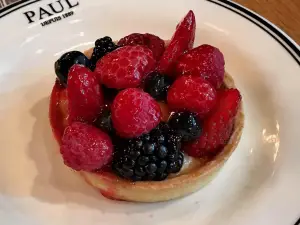 Paul Bakery & Restaurant
