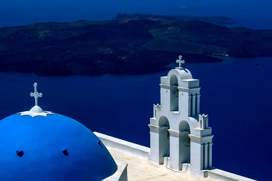 Trois cloches de Fira