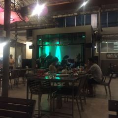 Moom Aroi張用戶圖片