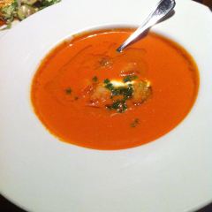 Orbit 360° Dining User Photo