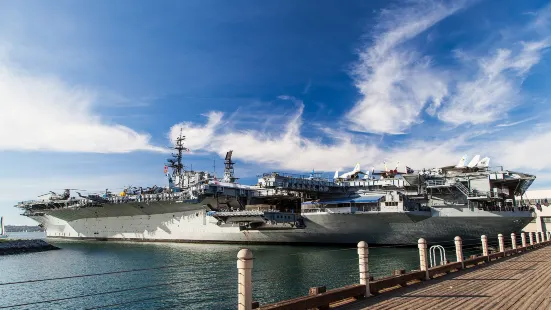 中途島號航空母艦博物館