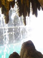 Water Curtain Cave