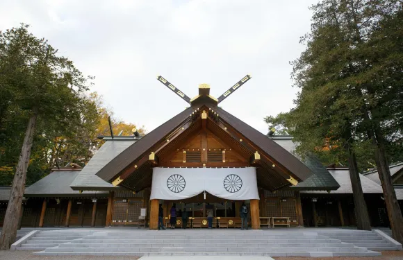 札幌+神威岬+小樽運河+小樽蒸汽鐘一日遊【包車遊 中文司機】