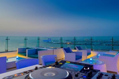 Pure Sky Lounge & Dining