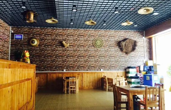 雷四砣(施秉店)