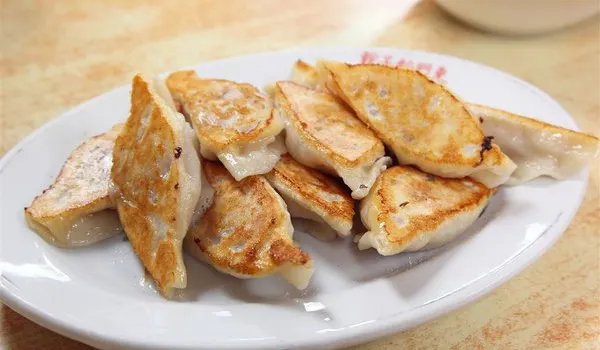 東門餃子館