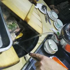 渔家笨锅炖(人和街店) User Photo