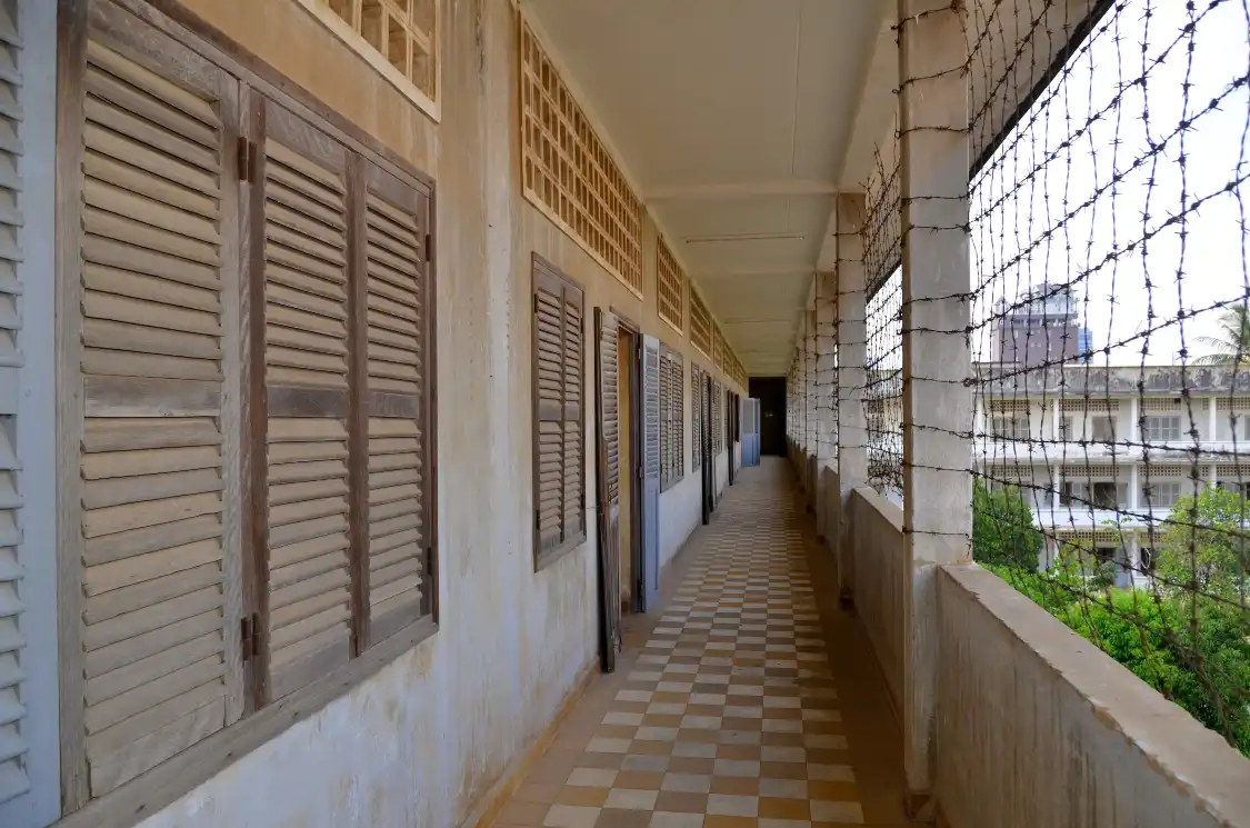 Hotels near Tuol Sleng Genocide Museum