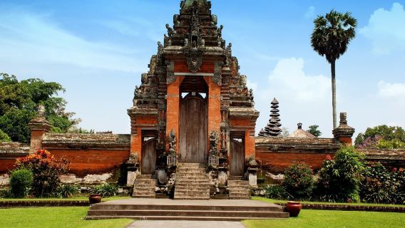 Bali: 1-day tour to Tanah Lot + Tirta Empul Temple + rice terraces + Ubud Palace & market