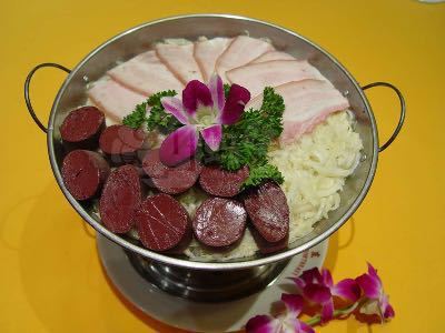 北极村王小瘦土菜馆