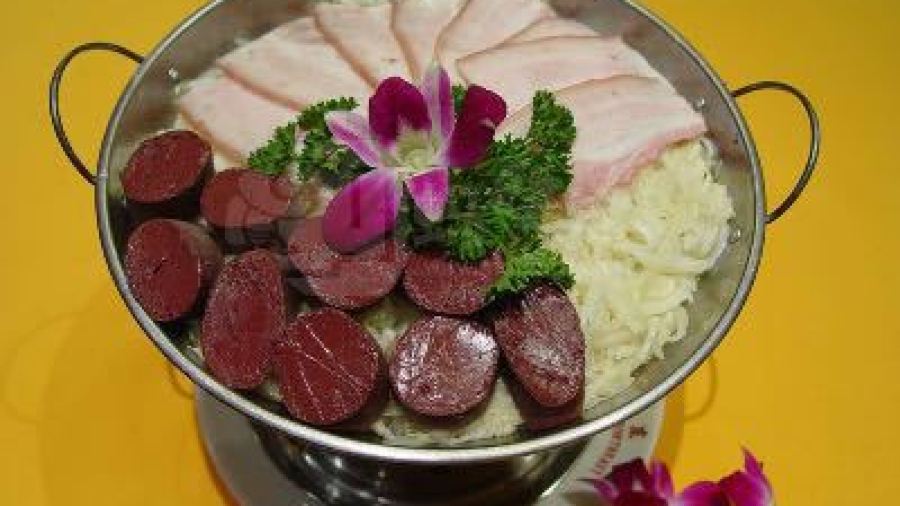 北极村王小瘦土菜馆