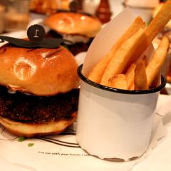 Beef & Liberty ( Shanghai Centre ) Burgers User Photo