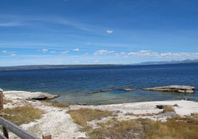 Lago Yellowstone