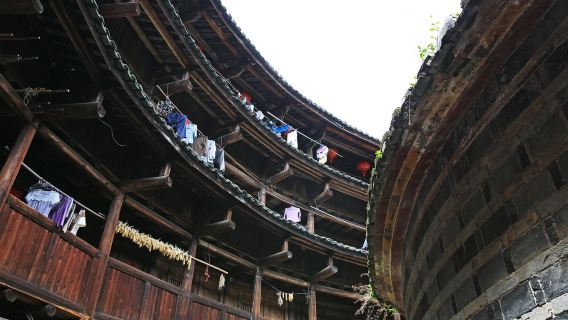 Nanjing Yunshuiyao, Hegui Tower, and Huaiyuan Tower 1-day tour with a dedicated English, Japanese, Korean, and Cantonese-speaking guide buided commentary