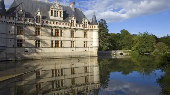 香波堡+舍農索城堡+舍韋尼城堡一日遊【巴黎來回丨含城堡門票】