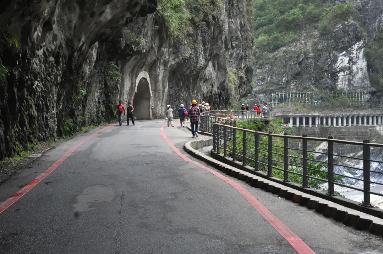 3_Taroko Swallow Grotto Trail
