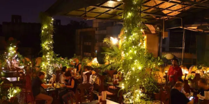 Peacock Rooftop Restaurant at Hotel Pearl Palace