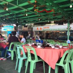 Lamma Rainbow Seafood Restaurant User Photo