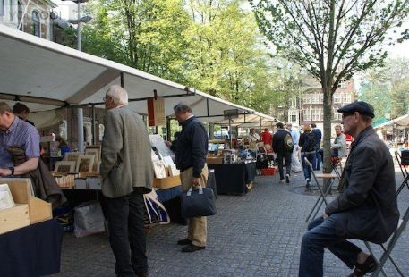 Spui Book Market