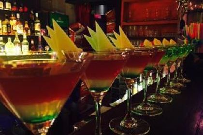 THE FOREST LIVE MUSIC