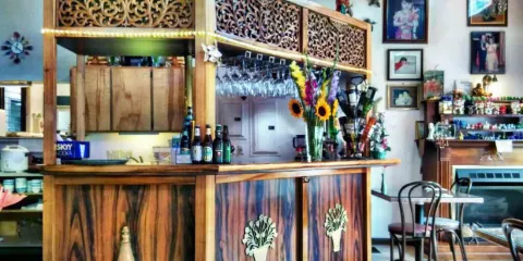 Thai Thai Bistro & Bar