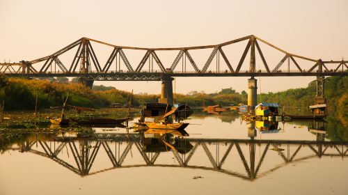 龍邊橋