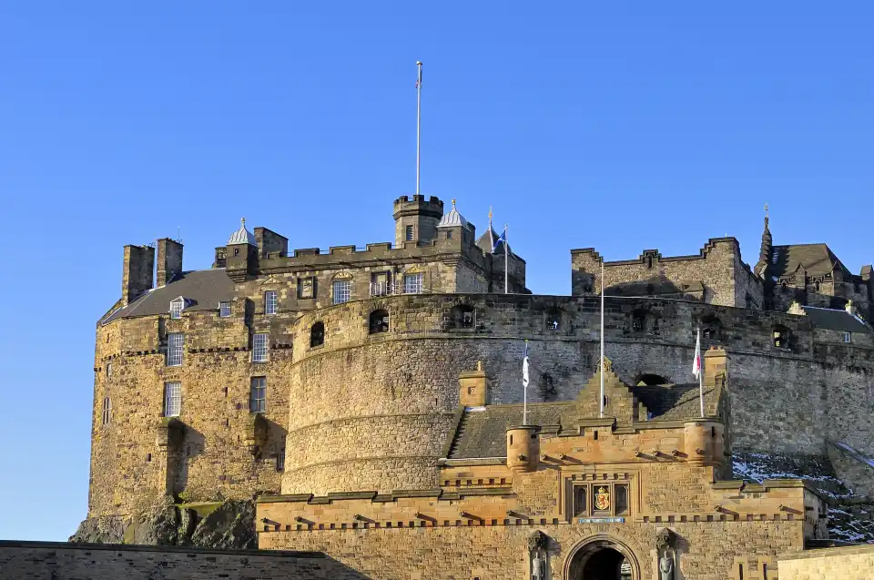 2_Edinburgh Castle