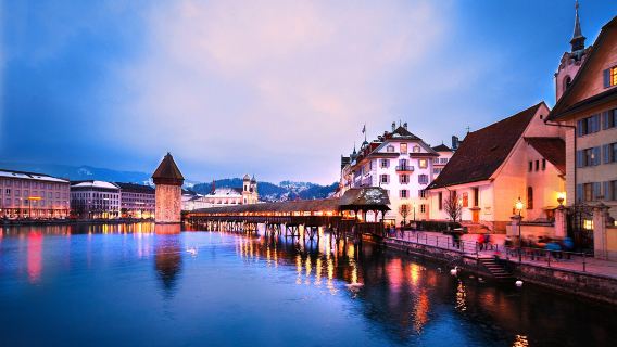 Lucerne City Tour Train + Lucerne Old Town + Lake Lucerne + Mt. Titlis one-day tour