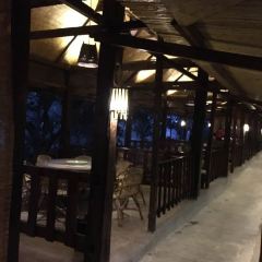 THE RED ELEPHANT 여행 사진