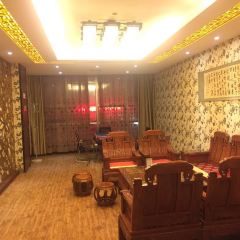 玖盛清真餐厅(青藏特产专卖店) User Photo
