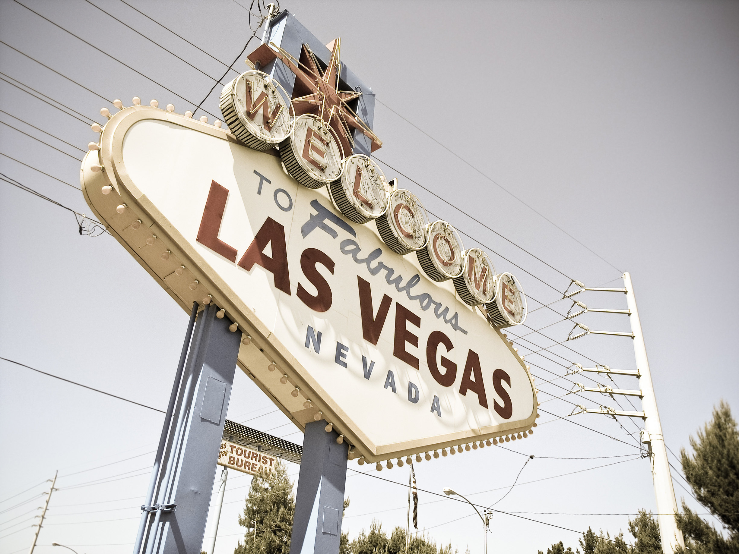 Welcome to Fabulous Las Vegas' Sign - Take Home a Memory With a Photo at  this Iconic Landmark – Go Guides