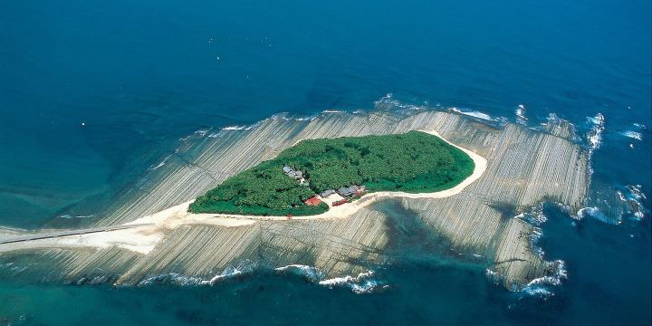 Aoshima