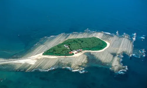 Aoshima