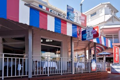 C'est Bon French Restaurant Cairns