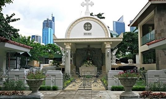 Manila South Cemetery
