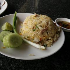 Moom Aroi User Photo