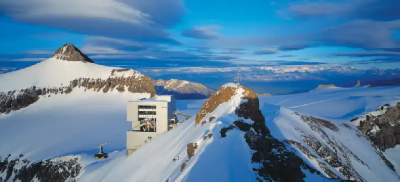 Hotels near Cabane-Glacier 3000