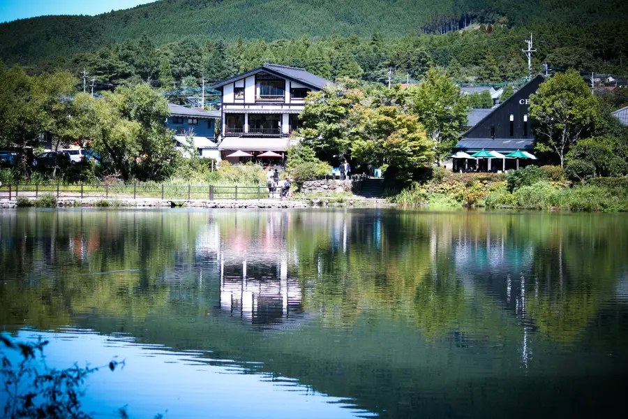 Kinrin Lake