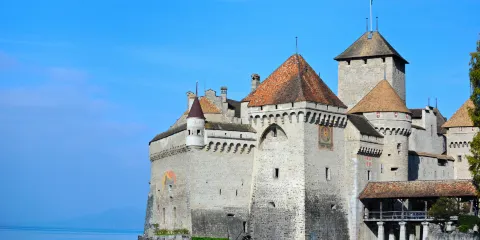 拉沃葡萄酒博物館+西庸城堡一日遊【行程可調|中文司導】