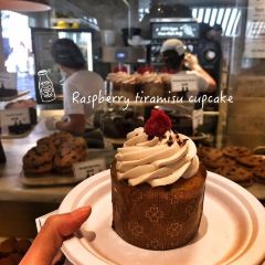 by CHLOE. ảnh của người dùng